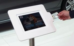 ipad include card reader